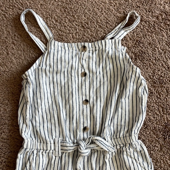 Jumpsuit - Picture 2 of 3